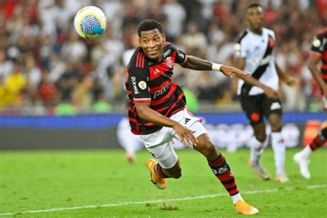 La MULTIMILLONARIA CIFRA Que Le Pone Flamengo A Gonzalo Plata Si Un