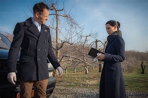 Elementary Recap 5/7/15: season 3 Episode 23 "Absconded" | Celeb Dirty ...