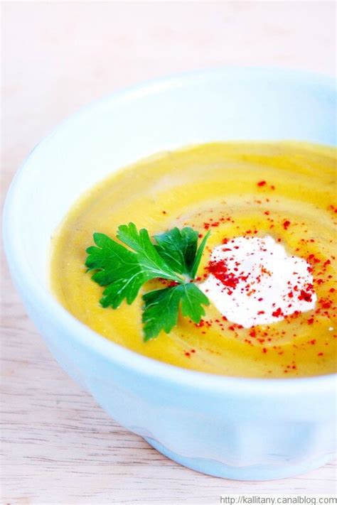 Velouté de patate douce potiron miel épices piment d Espelette et