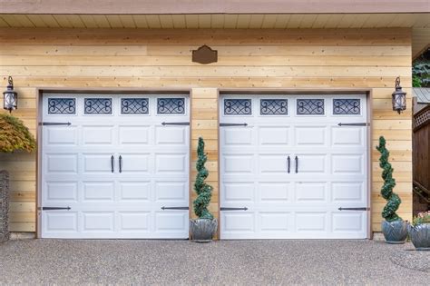 Builddirect® Strongside Wood Siding Eastern White Cedar Siding