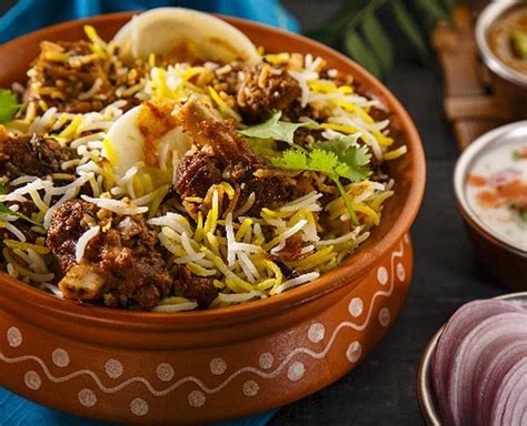 Visit These 5 Places For Tasty Biryani Right Away Herzindagi