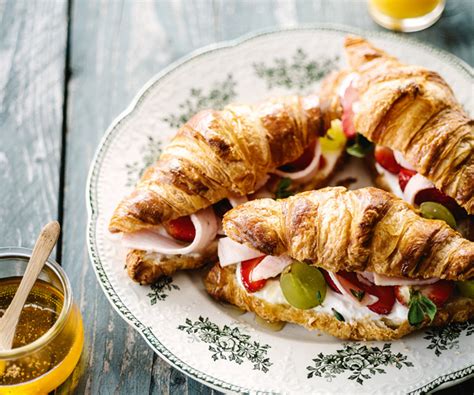 Recette Gourmande Croissants Au Jambon De Dinde Fromage Frais Miel