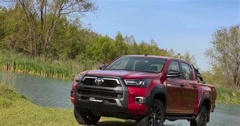 Toyota Hilux completa 55 anos no mercado mundial sendo sinônimo de