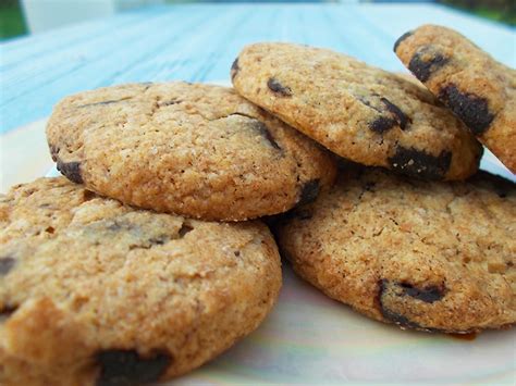 Vegan Carob Chip Cookies - The Chestnut Candle