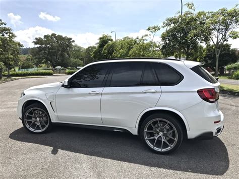 Bmw X5 F15 White With Hre P101 Aftermarket Wheels Wheel Front