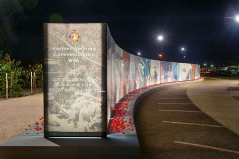 Vietnam Veterans Commemorative Wall Architectureau