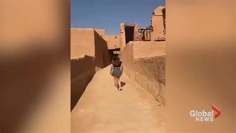 Saudi Woman Arrested After Snapchat Video Shows Her Dressed In Skirt National Globalnews Ca