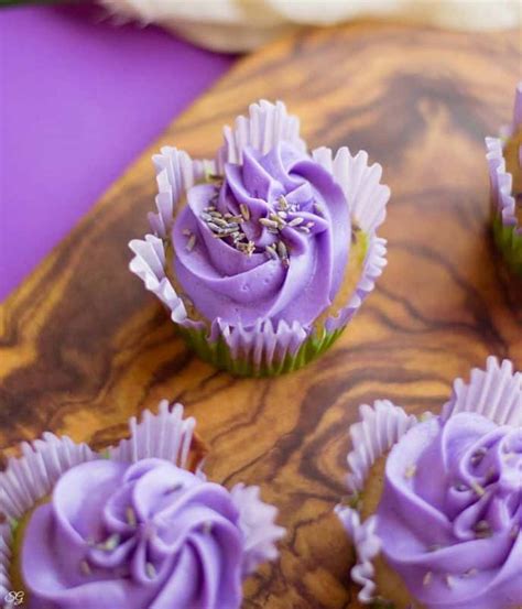 Cupcakes With Purple Buttercream Frosting