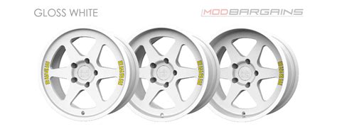 Momo Heritage 6 Wheels For Jdm Vehicles 1718 Inch 5x1143