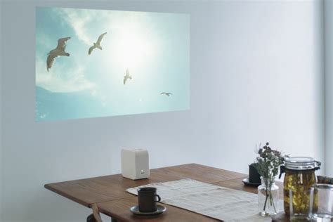 Sony Introduces Portable Ultra Short Throw Projector - Por Homme ...