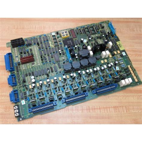 Fanuc A20B 1003 0010 Board A20B 1003 001014B Non Refundable Parts