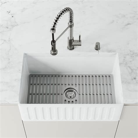 VIGO 15-in x 27-in Center Drain Silicone Sink Grid in the Sink Grids & Mats department at Lowes.com