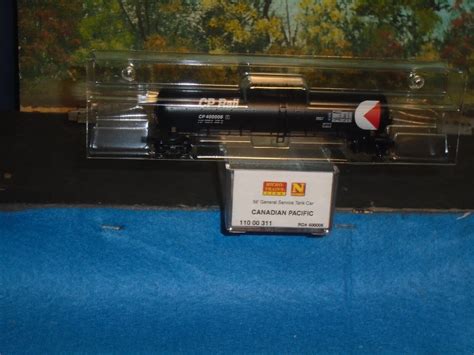 Micro Trains N Scale 110 00 311 56 General Service Tank Car Cp Rail