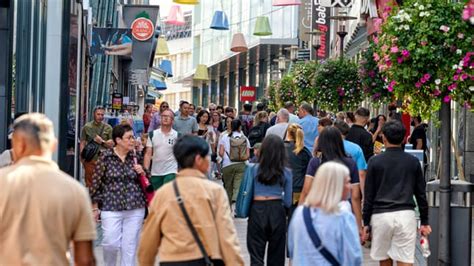 Verkaufsoffener Sonntag Um N Rnberg Shoppen In F Rth Forchheim Und Amberg