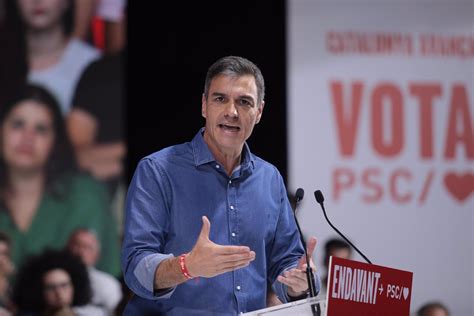 Sánchez Se Lanza A Por El Voto De Mujeres Y Jóvenes Indecisos Para La