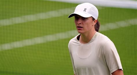 Ranking WTA Iga Świątek traci punkty przed Wimbledonem Przewaga Polki