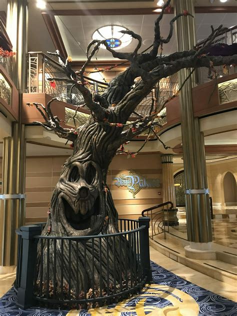 disney cruise line halloween on the high seas 9