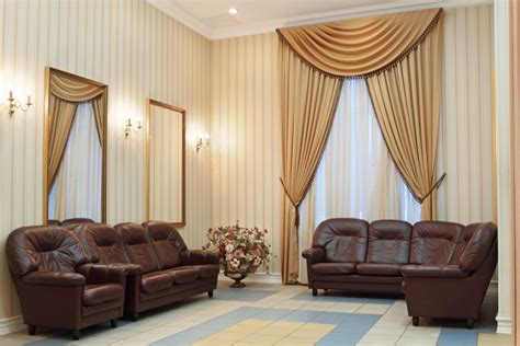 What Color Curtains Go With Brown Couch Examples With Images