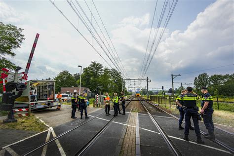 Fietser Overleden Na Aanrijding Met Trein Brabant