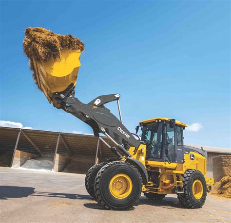 John Deere Rolls Out Three L Series Utility Wheel Loaders On Site