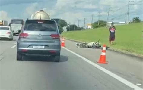 Motociclista Morre Em Acidente Na Dutra Em Taubat Vale Do Para Ba E