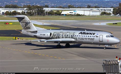 VH QQW Alliance Airlines Fokker 70 F28 Mark 0070 Photo By Hugo Lam