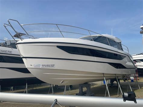 2024 Bavaria Sr36 Ht Sports Cruiser For Sale Yachtworld