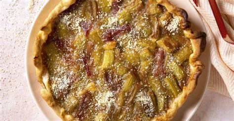 Notre Recette De Tarte à La Rhubarbe