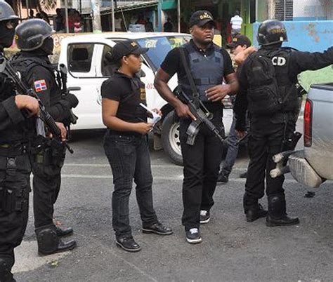 Operaci N Larva As Fueron Los Allanamientos En Bella Vista Mall