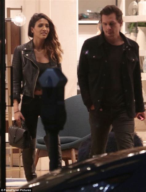 Kate Beckinsales Ex Len Wiseman 43 Goes Furniture Shopping With