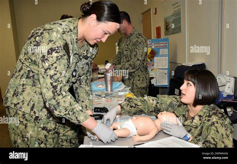 Competencia Aclarada En El Hospital Naval BremertonCmdr Krystal