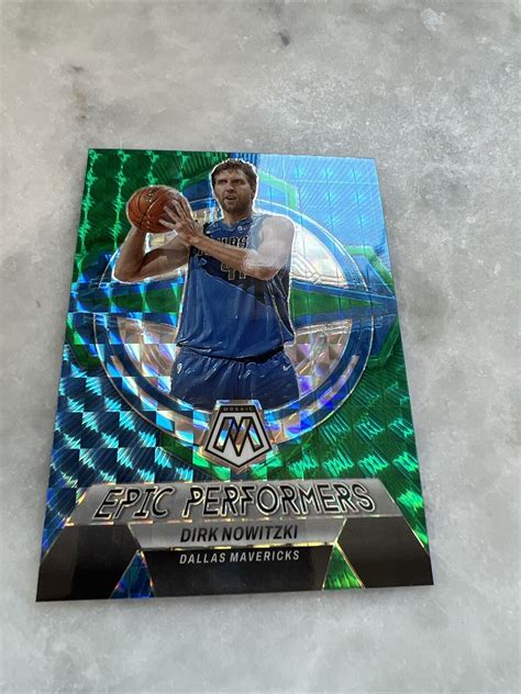 Dirk Nowitzki Epic Performers Green Prizm Insert Hof Panini