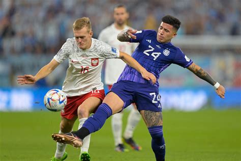 Copa Mundial De La Fifa Catar Argentina Gana A A Polonia