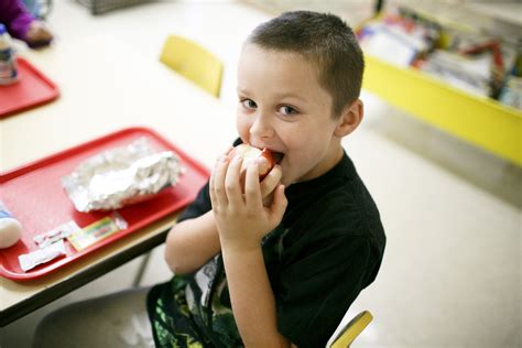 No Kid Hungry on Twitter: "We can put a stop to the @WhiteHouse’s ...