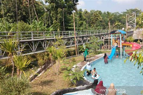 Desa Bantul Kembangkan Taman Wisata Di Kawasan Jembatan Tegaldowo