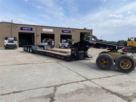 Trail King Sn Tkh Rm Lowboy Trailers Trucks And