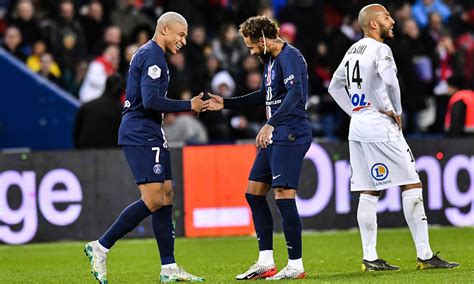 R Sum Psg Amiens La Vid O Des Buts Et Temps Forts Parisiens