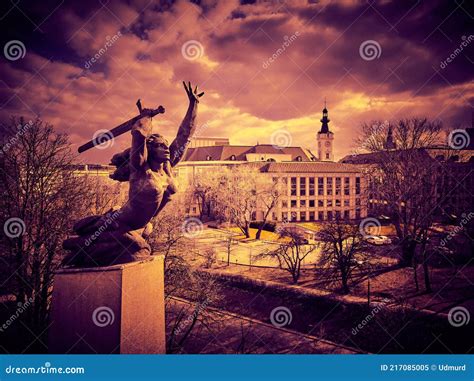 Beautiful Panoramic Aerial Drone View Of The Monument To The Heroes Of