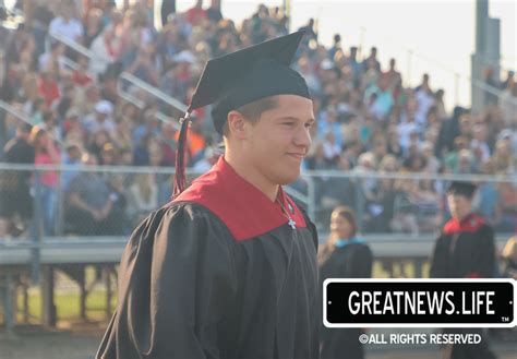 Lowell High School Graduation 2023 - GreatNews.Life