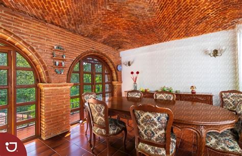 Casa A La Venta Con Estilo Campestre En Jardines De Las Nimas Xalapa