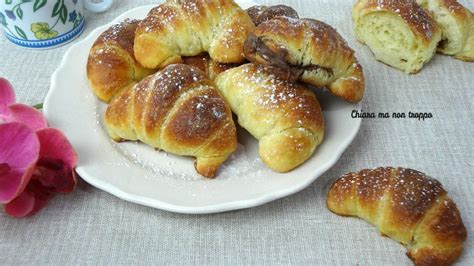 Cornetti Sfogliati Ricetta Semplice E Veloce Chiara Ma Non Troppo