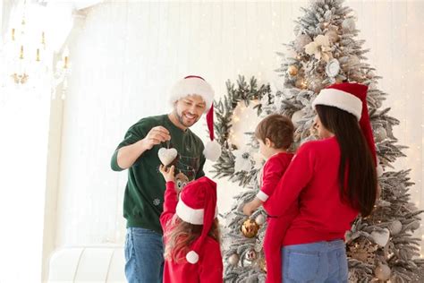 christmas family tree stock  royalty  christmas family tree