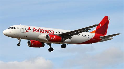 Avianca El Salvador Airbus A320-200 | Latest Photos | Planespotters.net