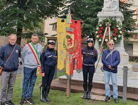 Monumento Ai Caduti Di Guerra Lomaggio Di Piancastagnaio