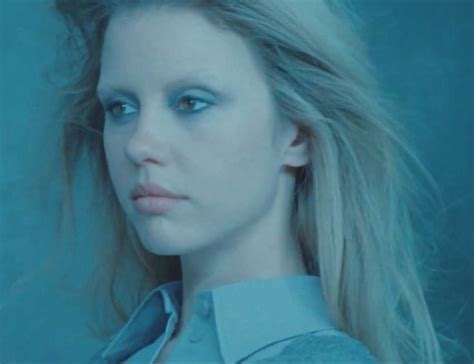 Pin By Popi On Mia Goth In 2024 Celebrities Female Art Girl