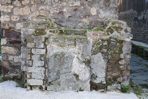 Ix Pompeii December Looking South To Street Altar Outside Of