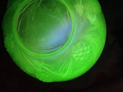 Jobling Bright Green Uranium Glass Round Fruit Bowl Art Deco Fircone Design Etsy