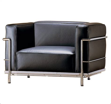 Le Corbusier Arm Chair - Amazadesign