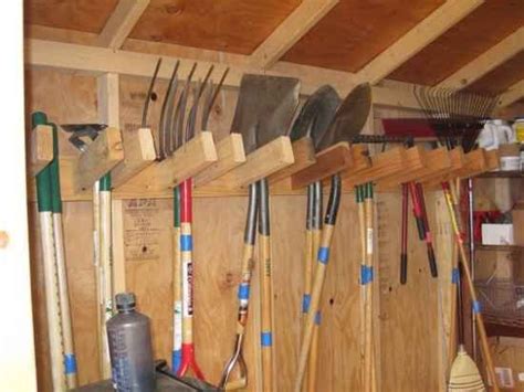 18 Creative Ways To Store Shovels Rakes And Vertical Gear Хранение инструментов Хранение в