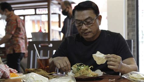 Sarapan Pecel Di Kota Malang Moeldoko Rasanya Masih Sama Kayak Dulu